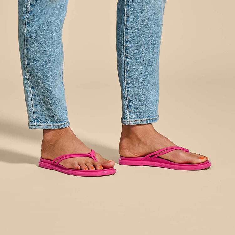 Women's Aka